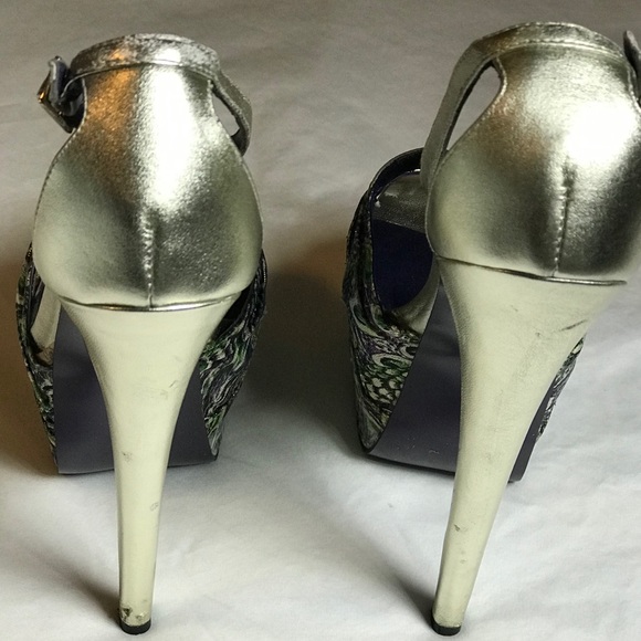 London Trash Calypso Peacock platforms - Picture 5 of 6